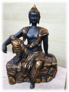 PARAS MAGIC BUDDHA SITTING ON STONE (9x6x13 INCH)